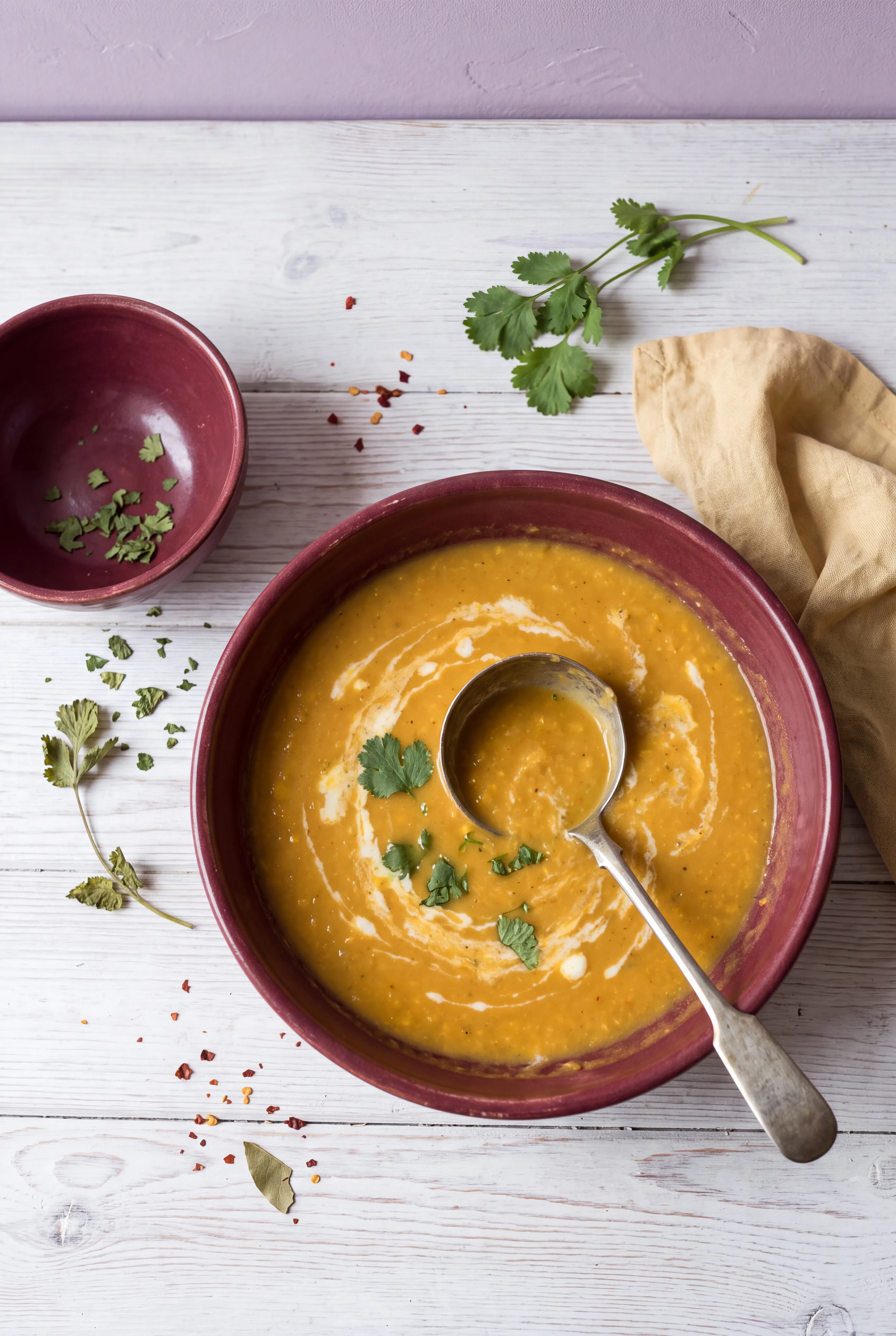 Soupe lentilles corail, curry et coco